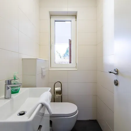 Alba Rossa Near Pula For 6 People With Private 50 M2 Pool Only 1 Km From The *