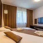וילה Alba Rossa Near Pula For 6 People With Private 50 M2 Pool Only 1 Km From The Šišan