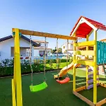 Alba Rossa Near Pula For 6 People With Private 50 M2 Pool Only 1 Km From The וילה *