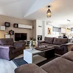Alba Rossa Near Pula For 6 People With Private 50 M2 Pool Only 1 Km From The Šišan