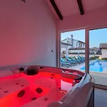 Alba Rossa Near Pula For 6 People With Private 50 M2 Pool Only 1 Km From The * Šišan