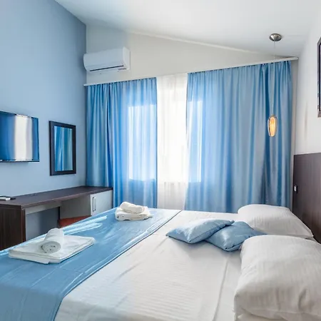 Vila Alba Rossa Near Pula For 6 People With Private 50 M2 Pool Only 1 Km From The *
