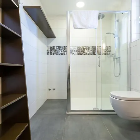 Vila Alba Rossa Near Pula For 6 People With Private 50 M2 Pool Only 1 Km From The Sisan