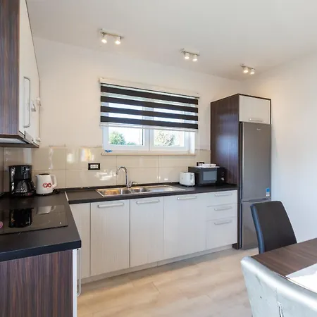 Alba Rossa Near Pula For 6 People With Private 50 M2 Pool Only 1 Km From The Villa *